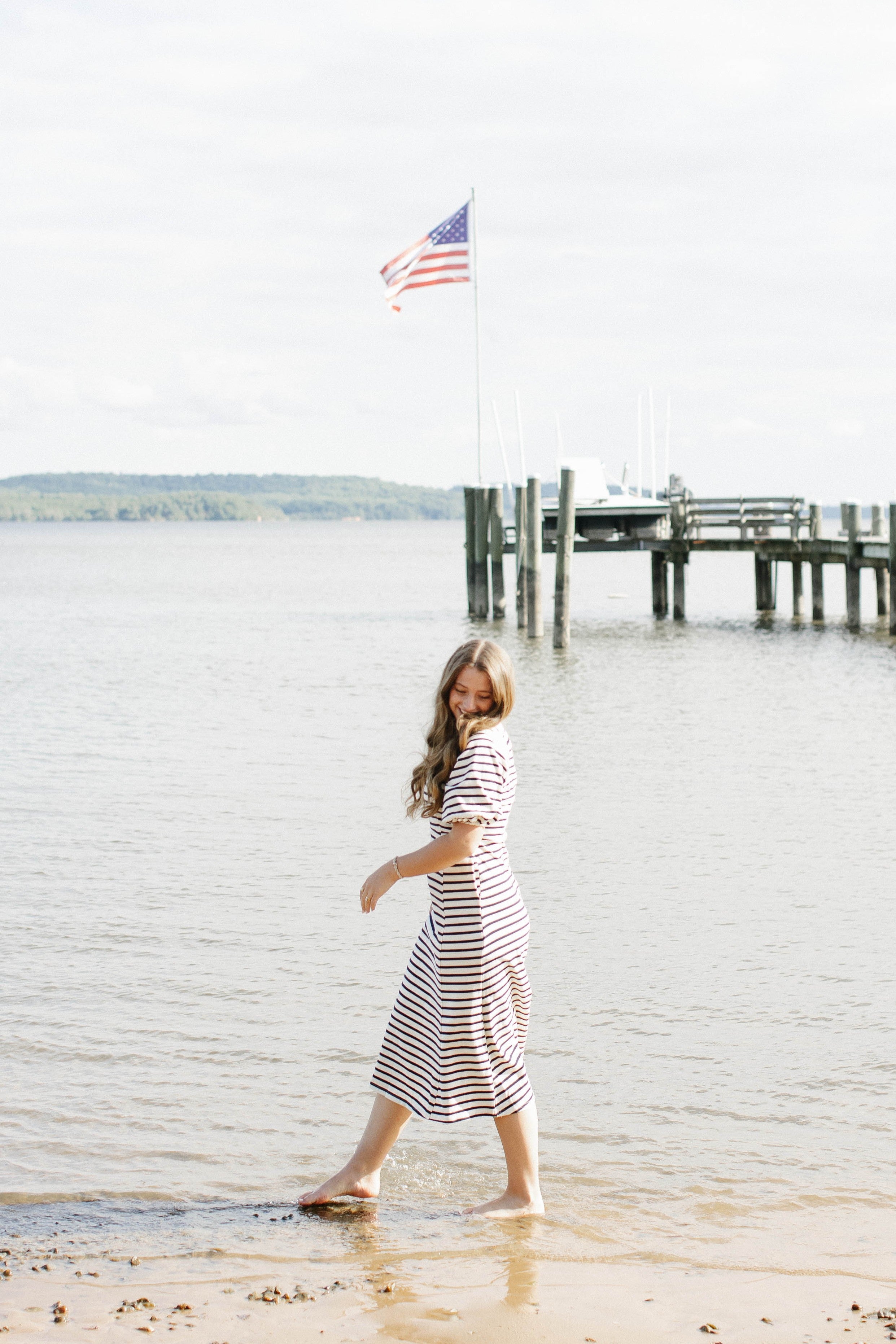 overall maxi dress Urban Renewal Remade Allover Patch Button closures and pockets on both sides Sierra Chambray Overall Dress